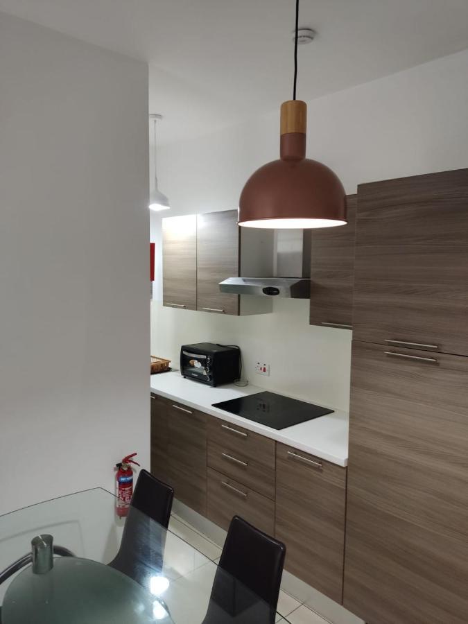 Hampton Court, Block C, N.2 Διαμέρισμα Σεντ Πόλς Μπέι Εξωτερικό φωτογραφία
